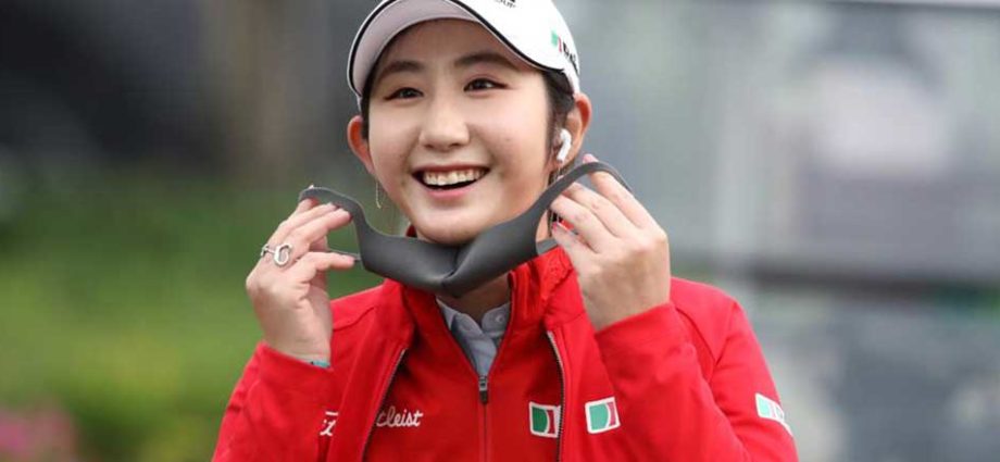 Japanese Tour Player Take Solo Lead in South Korean Women’s Golf Major Event