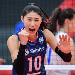 Volleyball Star Kim Yeon-koung Leaves Door Open for International Stint
