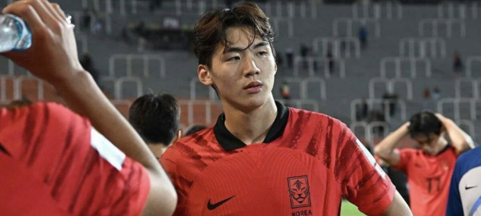 U-20 수비수 김지수, 브렌트포드와 계약
